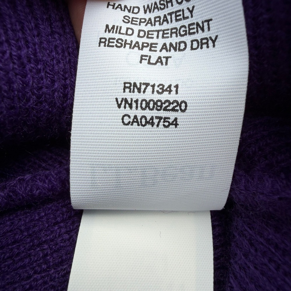 L.L.Bean Purple Polar Bear Embroidered Knit Beanie Hat One Size Multicolor Cuff - Picture 5 of 6